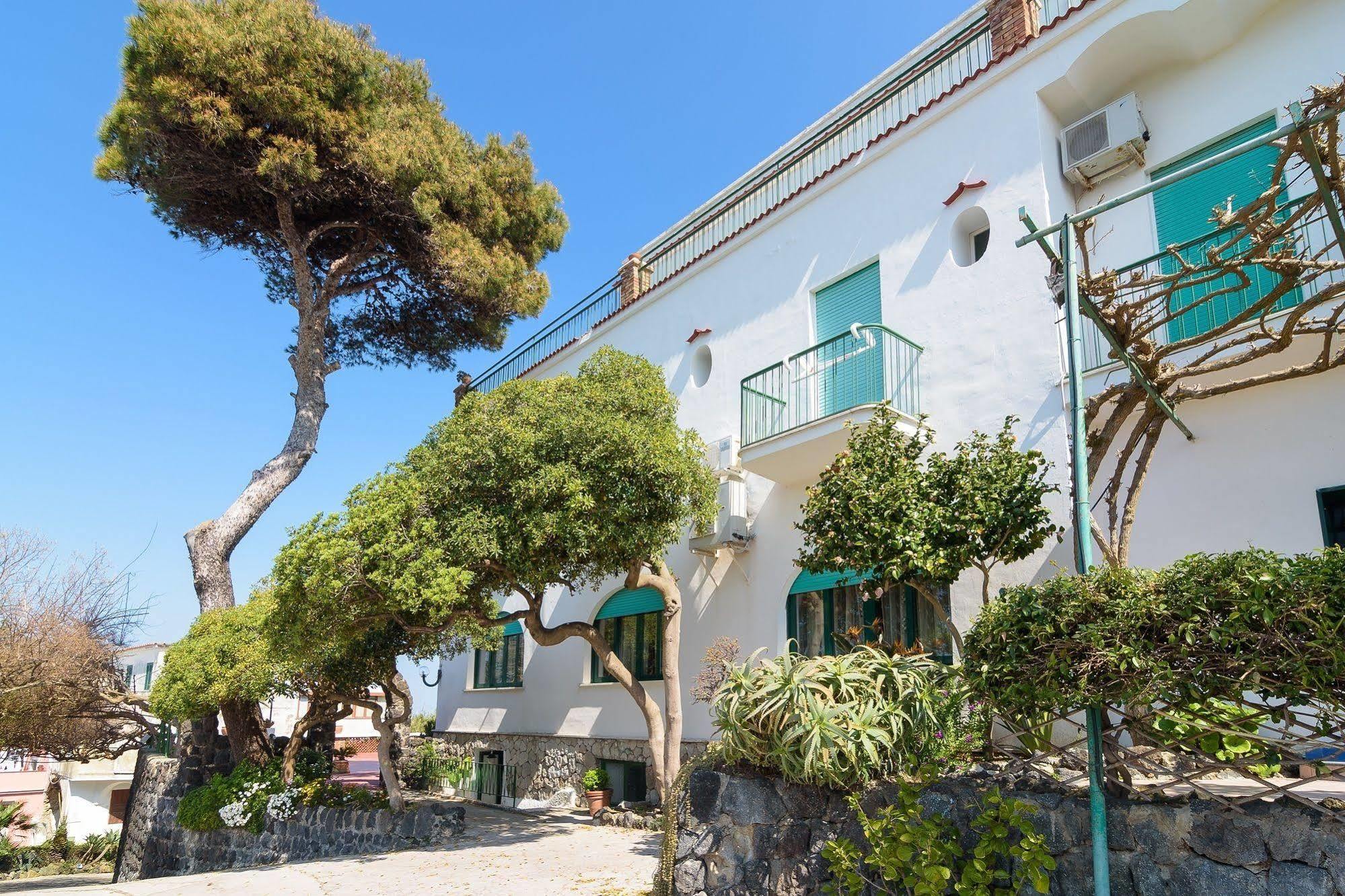 Hotel Riviera Procida Exteriör bild