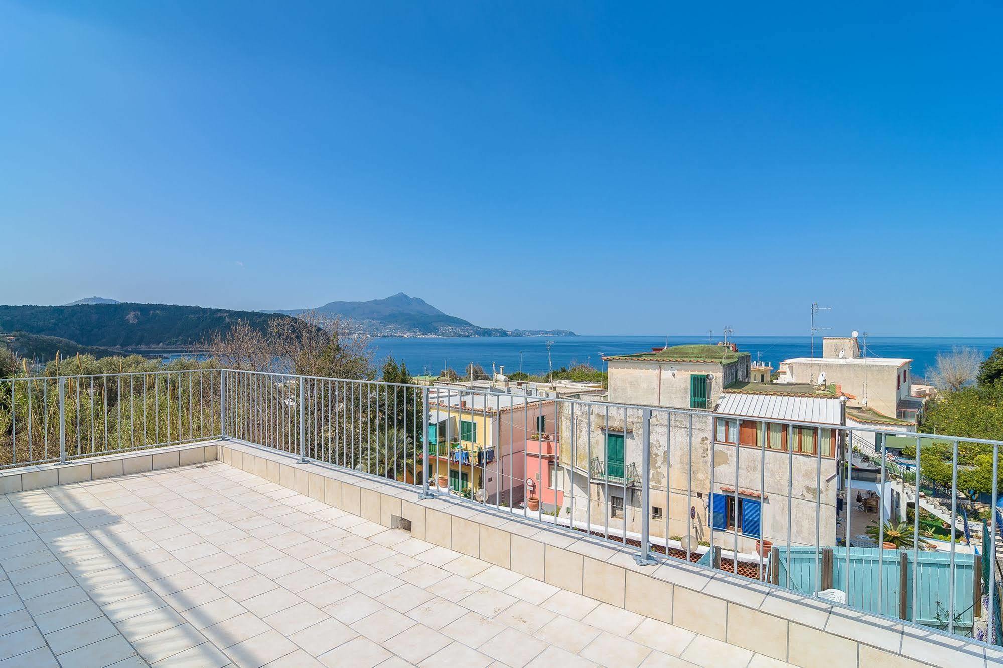 Hotel Riviera Procida Exteriör bild